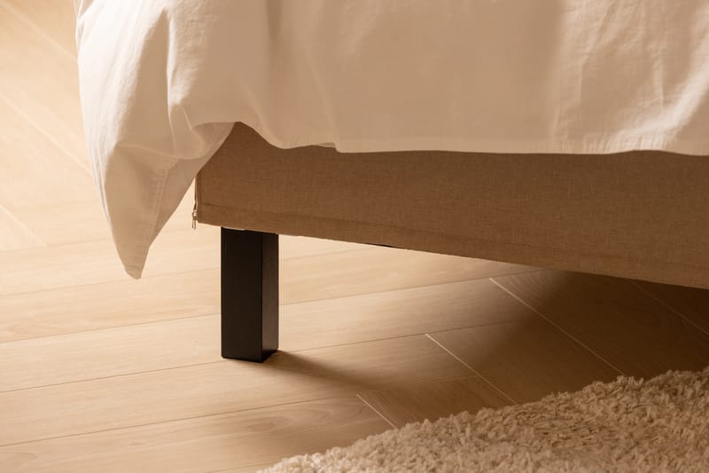 Scarlett Sängpaket 90x200 Skummadrass - Djuphäftad gavel Beige - Möbler - Säng - Komplett sängpaket