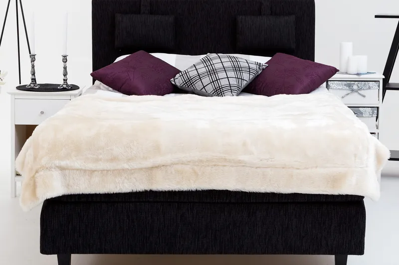 Charleston Kontinentalsäng 120x200 Fast Polyeterskum - Svart - Möbler - Säng - Kontinentalsäng