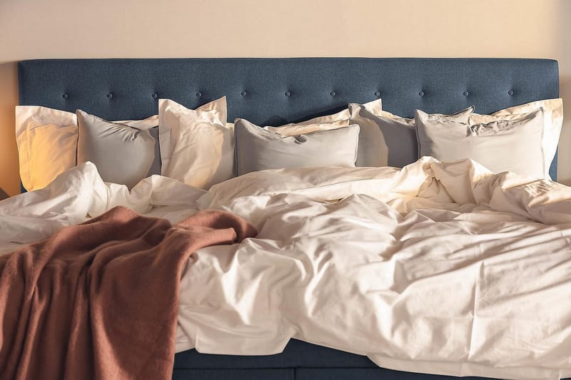 Ella Familjesäng 240x210  cm - (+Fler val) Mörkblå - Möbler - Säng - Kontinentalsäng