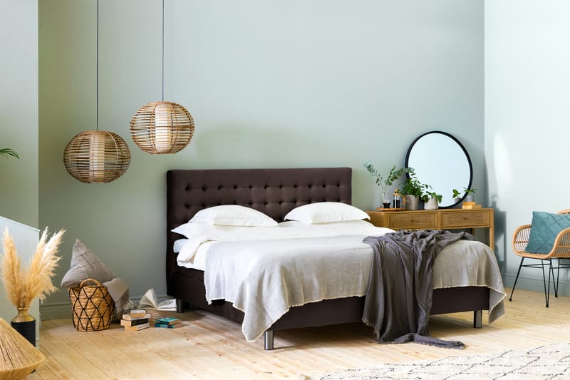 Ella Sängpaket 160x200 cm Rutig Gavel - Brun/Sammet - Möbler - Säng - Komplett sängpaket