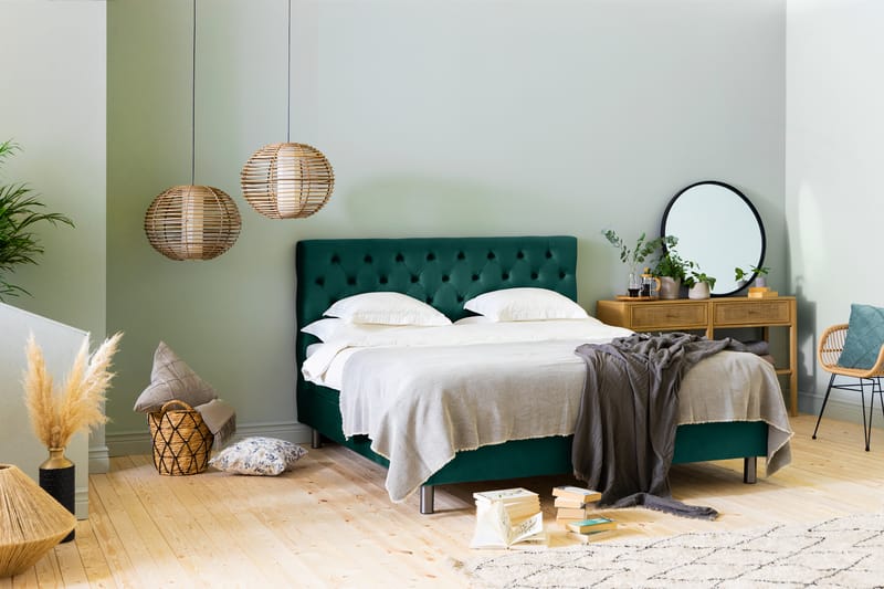 Ella Sängpaket 180x200 cm Djuphäftad Gavel - Mörkgrön/Sammet - Möbler - Säng - Komplett sängpaket