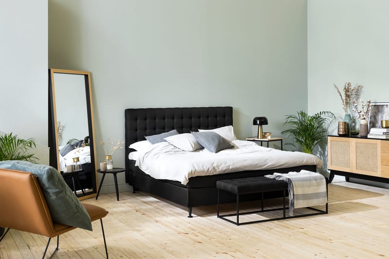 Ella Sängpaket 180x200 cm Rutig Gavel - Svart - Möbler - Säng - Kontinentalsäng