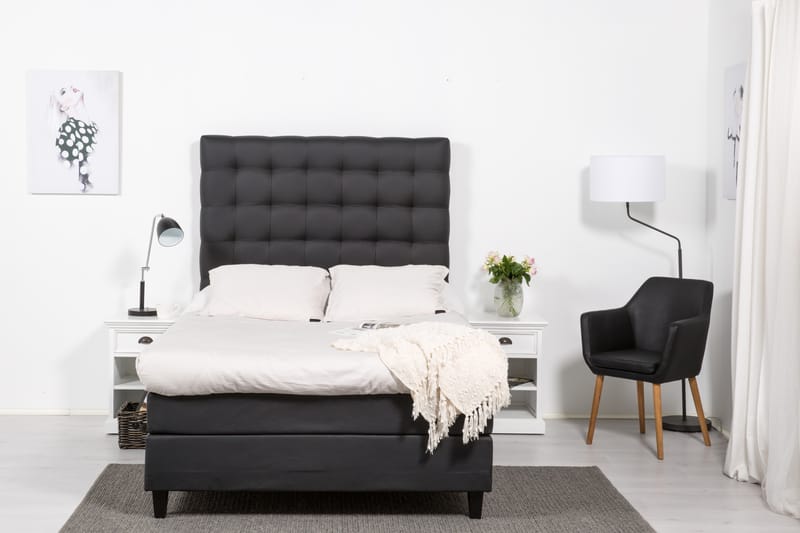 Hilton Lyx Komplett sängpaket120  Svart PU Svart Fyrkant - Svart PU Svart Fyrkantig - Möbler - Säng - Komplett sängpaket