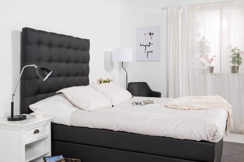Hilton Lyx Komplett sängpaket120  Svart PU Svart Fyrkant - Svart PU Svart Fyrkantig - Möbler - Säng - Komplett sängpaket