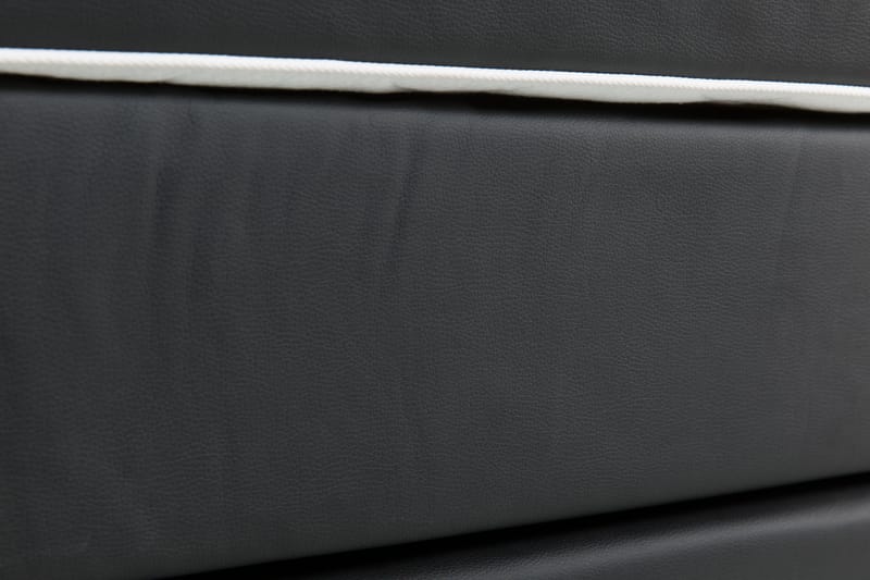 Hilton Lyx Komplett Sängpaket180  Svart PU Svart Fyrkant - Svart PU Svart Fyrkantig - Möbler - Säng - Komplett sängpaket