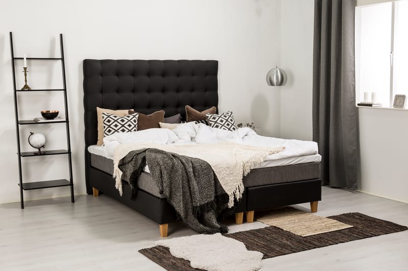 Hilton Lyx Komplett Sängpaket180  Svart PU/Tyg Ek Fyrkan - Svart PU/Tyg Ek Fyrkantig - Möbler - Säng - Komplett sängpaket