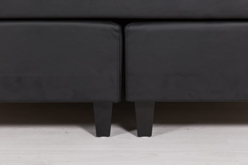 Hilton Lyx Komplett Sängpaket180  Svart PU Svart Fyrkant - Svart PU Svart Fyrkantig - Möbler - Säng - Komplett sängpaket