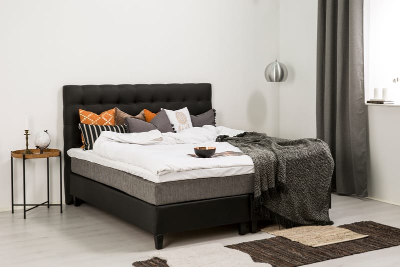 Hilton Lyx Sängpaket 180x200Konstläder/Tyg  Svart/Ljusgr - Svart/Ljusgrå - Möbler - Säng - Komplett sängpaket