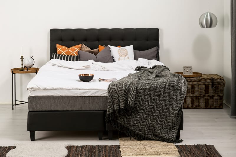 Hilton Lyx Sängpaket 180x200Konstläder/Tyg  Svart/Ljusgr - Svart/Ljusgrå - Möbler - Säng - Komplett sängpaket