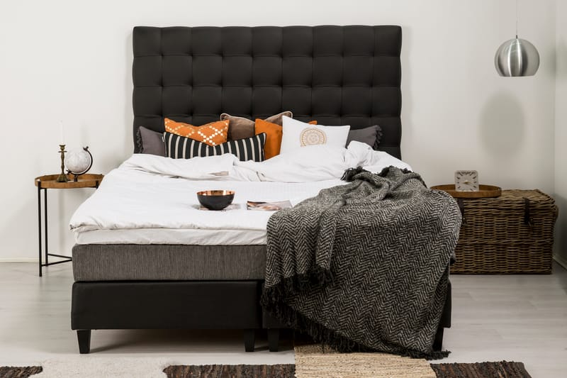 Hilton Lyx Sängpaket 180x200Konstläder/Tyg  Svart/Ljusgr - Svart/Ljusgrå - Möbler - Säng - Komplett sängpaket
