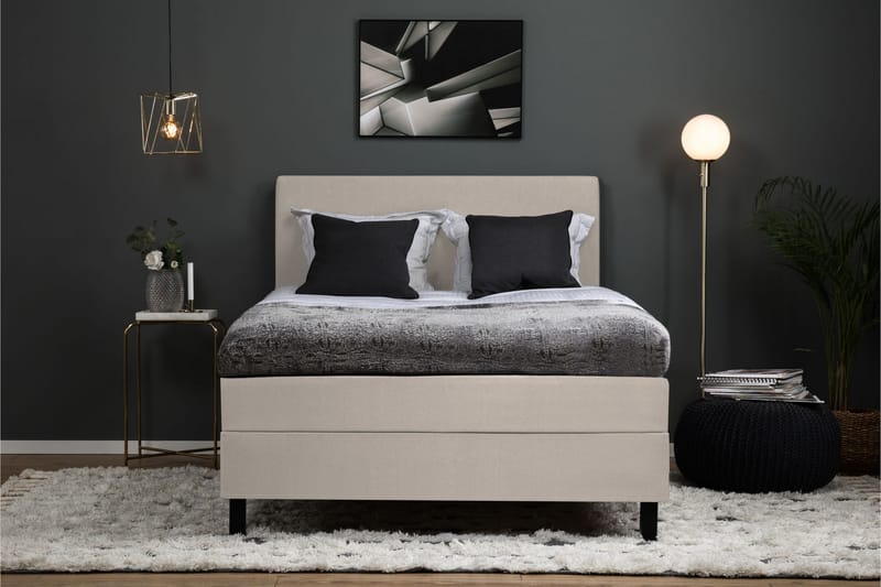 Lucky Komplett Sängpaket 140x200 Latex Slät Sänggavel - Nackkudde Liten Beige - Möbler - Säng - Komplett sängpaket