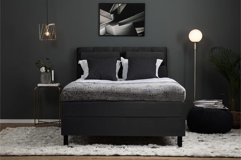 Lucky Komplett Sängpaket 140x200 Polyeter Diamant Sänggavel - Nackkudde Stor Svart/Grå - Möbler - Säng - Komplett sängpaket