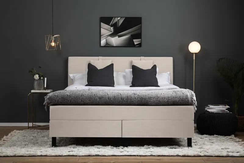 Lucky Komplett Sängpaket 180x200 Polyeter Slät Sänggavel - Nackkudde Liten Beige - Möbler - Säng - Kontinentalsäng