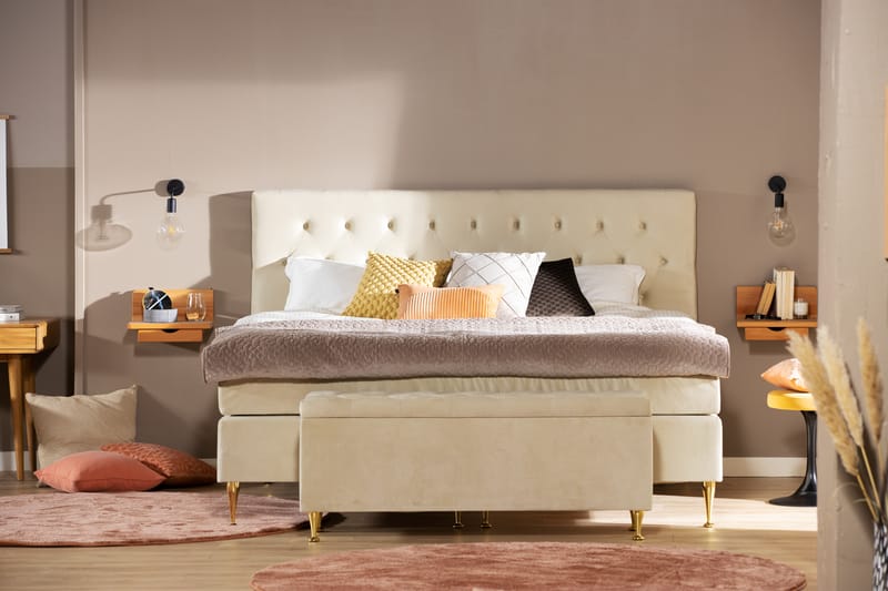 Royal Velvet Komplett Sängpaket 160x200 cm - Beige med låga silverben - Möbler - Säng - Komplett sängpaket