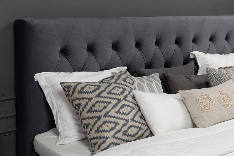 Royal Velvet Komplett Sängpaket 160x200 cm - Svart med Höga Silverben - Möbler - Säng - Kontinentalsäng