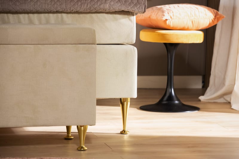 Royal Velvet Komplett Sängpaket 180x200 cm - Beige med höga silverben - Möbler - Säng - Kontinentalsäng