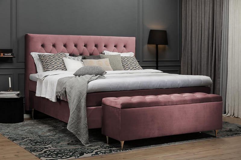 Royal Velvet Komplett Sängpaket 180x200 cm - Rosa med Höga Silverben - Möbler - Säng - Kontinentalsäng
