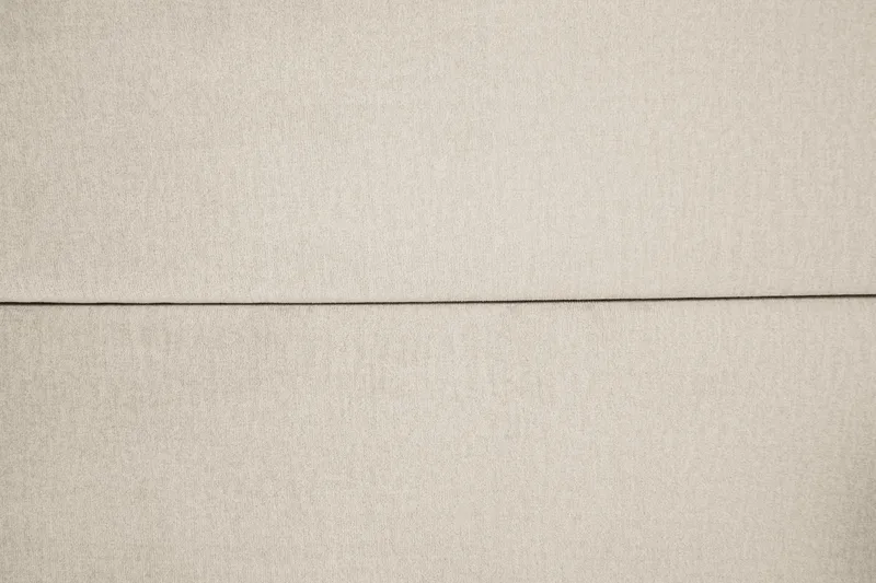 Royal Velvet Komplett Sängpaket 210x210 cm - Beige med låga silverben - Möbler - Säng - Kontinentalsäng