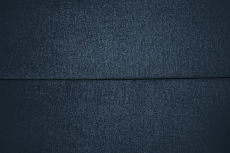 Royal Velvet Komplett Sängpaket 210x210 cm - Mörkblå med Höga Silverben - Möbler - Säng - Kontinentalsäng