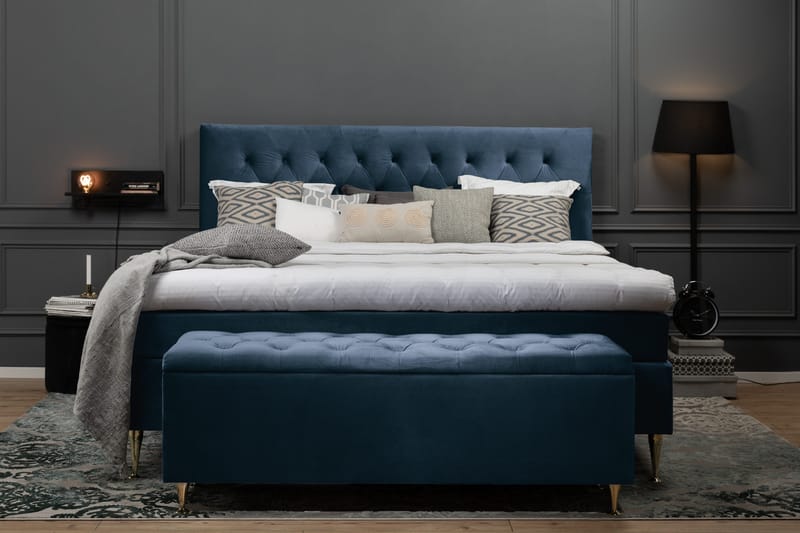 Royal Velvet Komplett Sängpaket 210x210 cm - Mörkblå med Låga Silverben - Möbler - Säng - Kontinentalsäng