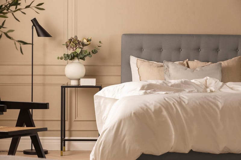 Scarlett Komplett Sängpaket 120x200 cm med skummadrass - Grå - Möbler - Säng - Kontinentalsäng