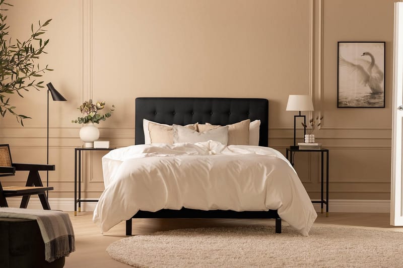 Scarlett Sängpaket 120x200 Latexmadrass - Knappad gavel Svart - Möbler - Säng - Kontinentalsäng