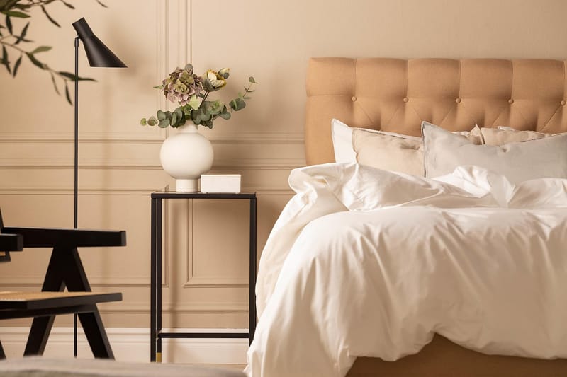 Scarlett Sängpaket 120x200 Skummadrass - Djuphäftad gavel Beige - Möbler - Säng - Kontinentalsäng