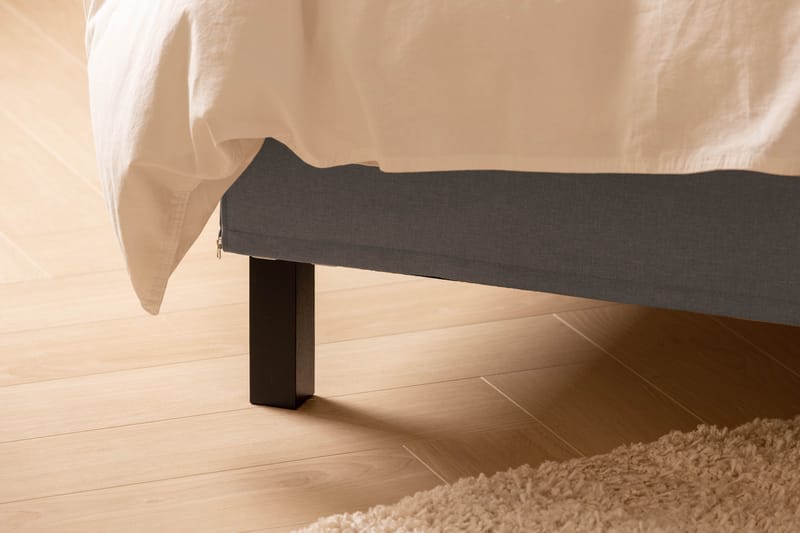 Scarlett Sängpaket 210x210 Skummadrass - Knappad gavel Grå - Möbler - Säng - Kontinentalsäng