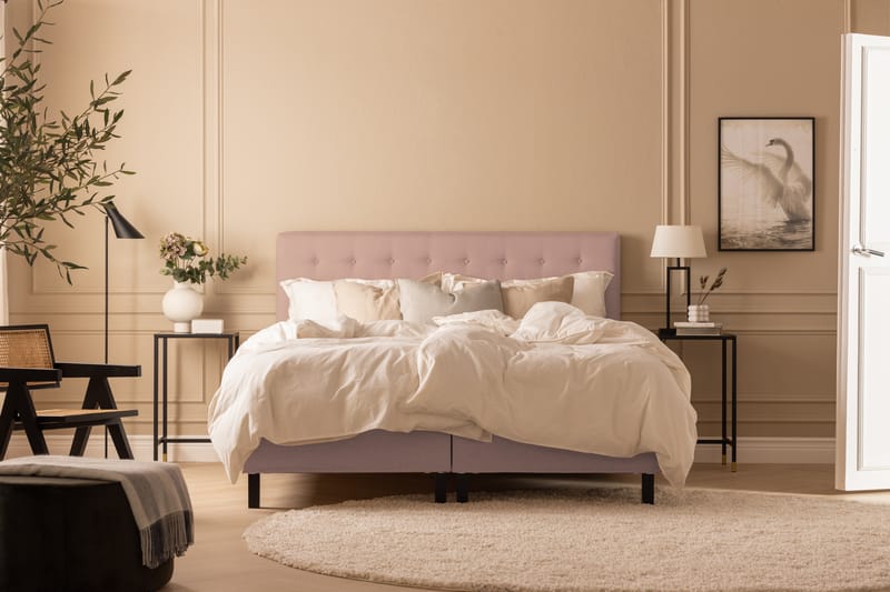 Scarlett Sängpaket 210x210 Skummadrass - Knappad gavel Rosa - Möbler - Säng - Komplett sängpaket