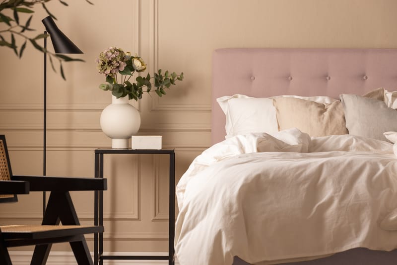 Scarlett Sängpaket 210x210 Skummadrass - Knappad gavel Rosa - Möbler - Säng - Komplett sängpaket