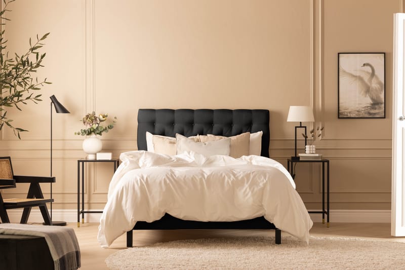 Scarlett Sängpaket 90x200 Skummadrass - Djuphäftad gavel Svart - Möbler - Säng - Kontinentalsäng