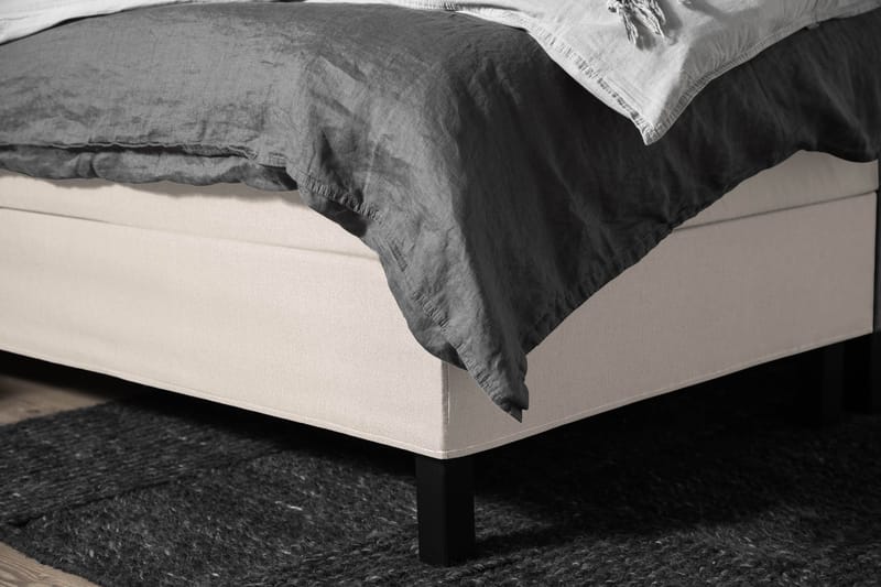 Lucky Komplett Sängpaket 160x200 Skum Slät Sänggavel - Nackkudde Stor Beige - Möbler - Säng - Kontinentalsäng