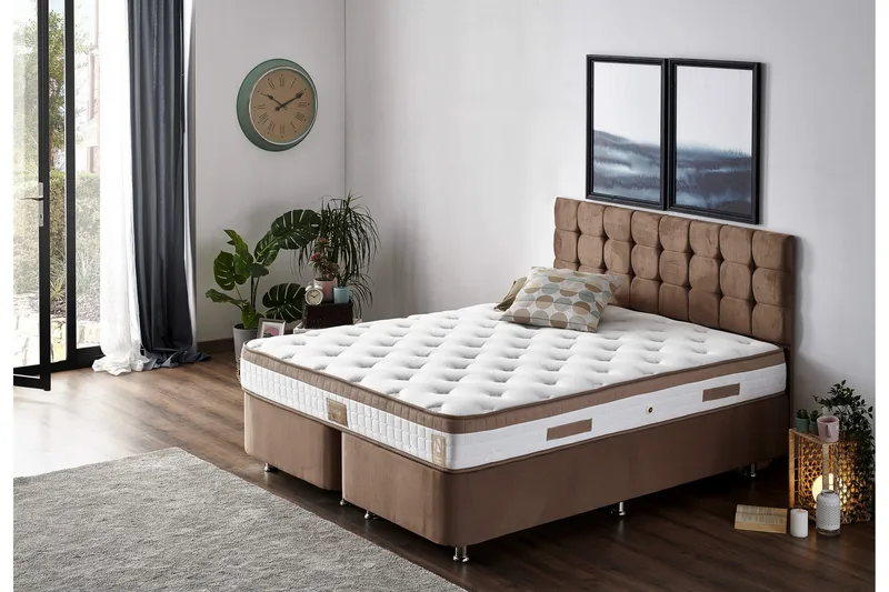 Resårmadrass 200x200 cm - Vit/Brun - Möbler - Säng - Madrasser - Resårmadrass & resårbotten