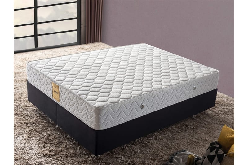 Resårmadrass 140x190 cm - Vit - Möbler - Säng - Madrasser - Resårmadrass & resårbotten