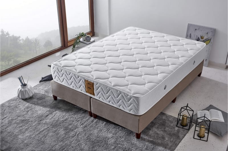 Resårmadrass 150x200 cm - Vit - Möbler - Säng - Madrasser - Resårmadrass & resårbotten