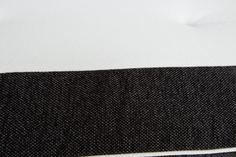 Superior Lyx Bäddmadrass Svart - 140x200 - Möbler - Säng - Madrasser - Bäddmadrass