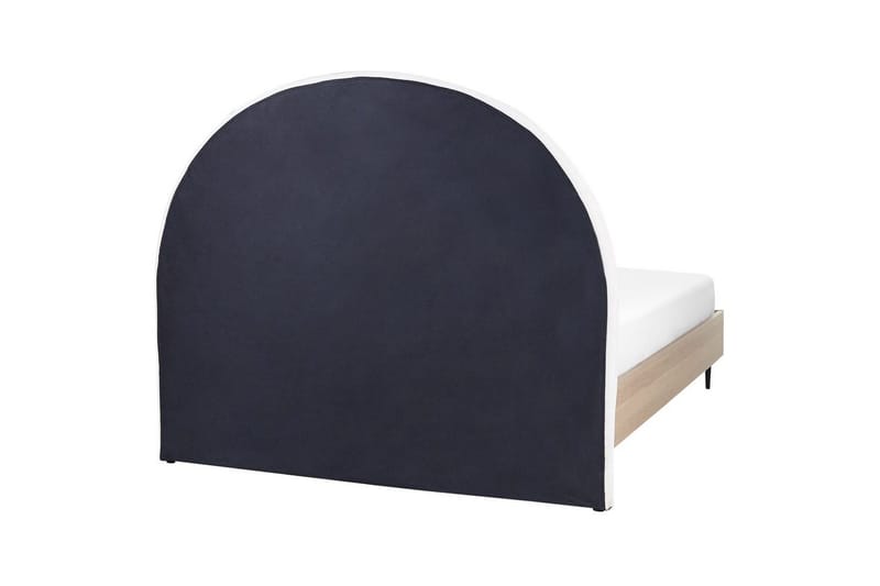 Säng med lamellram Millay - Vit, ljust trä, svart/Polyester, 140x200 cm - Möbler - Säng - Sängram & sängstomme