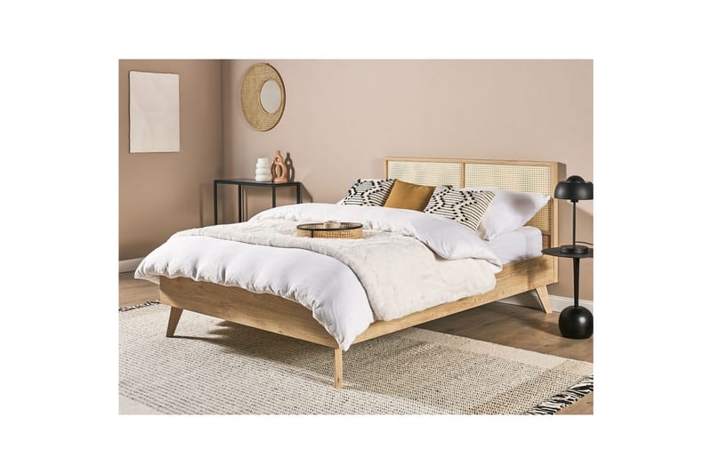 Säng med lamellram Monpazier - Ljus trä, 140x200 cm - Möbler - Säng - Sängram & sängstomme