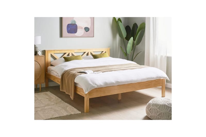 Säng med lamellram Tannay - Ljus trä, 180x200 cm - Möbler - Säng - Sängram & sängstomme