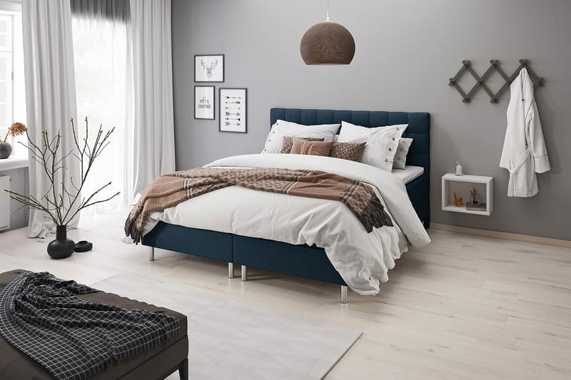 Montana Förvaringssäng 80x200 - Mörkblå - Möbler - Säng - Komplett sängpaket
