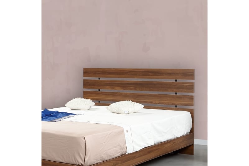 Bielany Sängram 155x205 cm - Mörkbrun - Möbler - Säng - Sängram & sängstomme