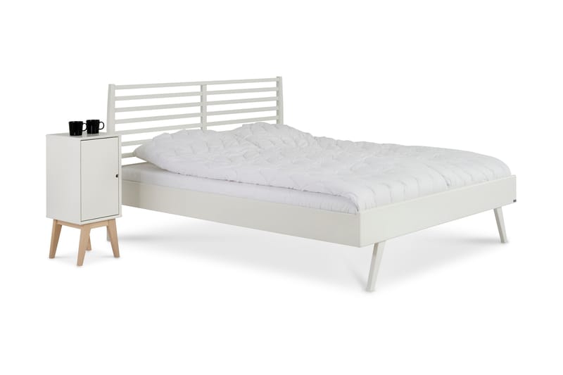 Notte Säng 160 cm - Möbler - Säng - Sängram & sängstomme