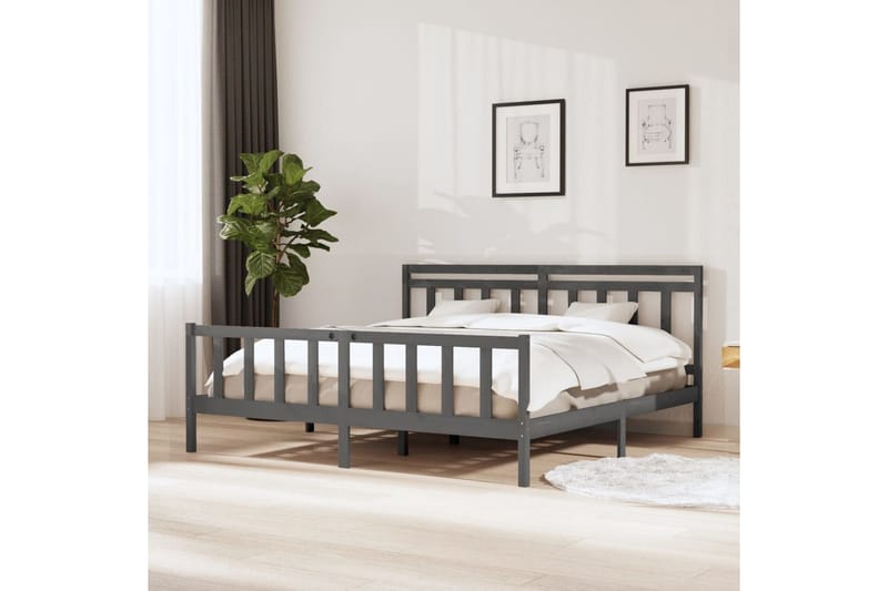 Sängram grå massivt trä 200x200 cm - Grå - Möbler - Säng - Sängram & sängstomme