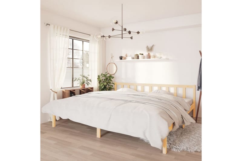 Sängram massiv furu 200x200 cm - Brun - Möbler - Säng - Sängram & sängstomme