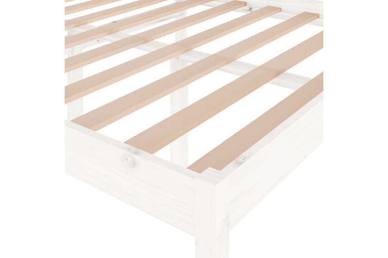 Sängram vit massiv furu 135x190 cm 4FT6 - Vit - Möbler - Säng - Sängram & sängstomme