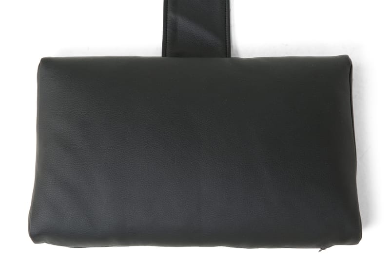 Hilton Lyx Nackkudde 1-pack |Svart PU - Svart PU - Möbler - Säng - Sängtillbehör & sänggavel