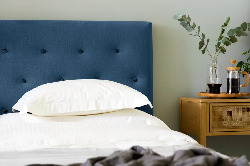 Ella Sänggavel 180 cm Knappar - Blå/Sammet - Möbler - Säng - Sängtillbehör & sänggavel - Sänggavlar & huvudgavlar