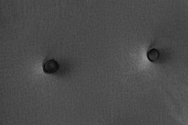 Ella Sänggavel 180 cm Knappar - Mellangrå/Sammet - Möbler - Säng - Sängtillbehör & sänggavel - Sänggavlar & huvudgavlar