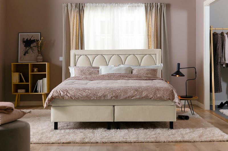 Leva Sänggavel 120cm - Beige/Sammet - Möbler - Säng - Sängtillbehör & sänggavel - Sänggavlar & huvudgavlar