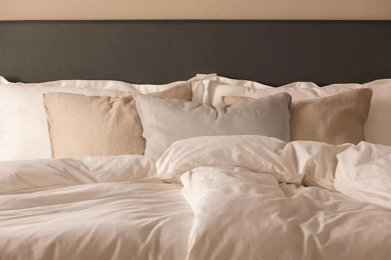 Scarlett Knappad gavel 120 - Mörkgrå - Möbler - Säng - Sängtillbehör & sänggavel - Sänggavlar & huvudgavlar